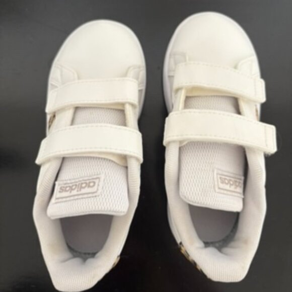 Toddler Girl Adidas Shoes Never Worn - Picture 7 of 9